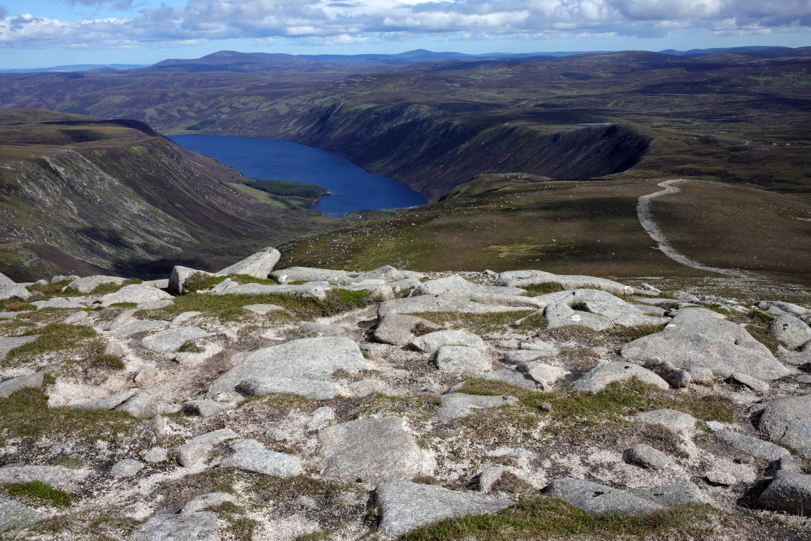 Broad Cairn