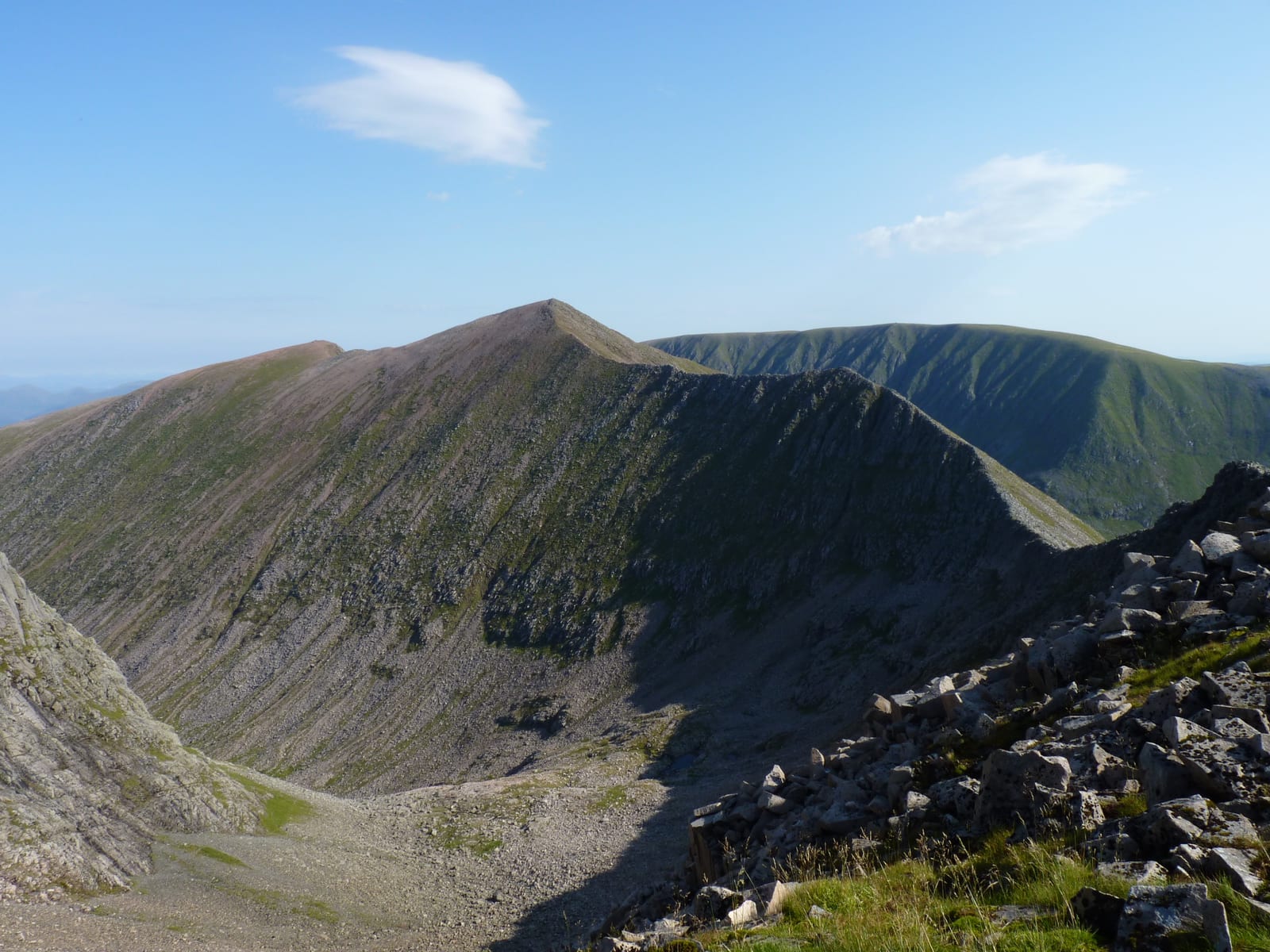 Càrn Mòr Dearg