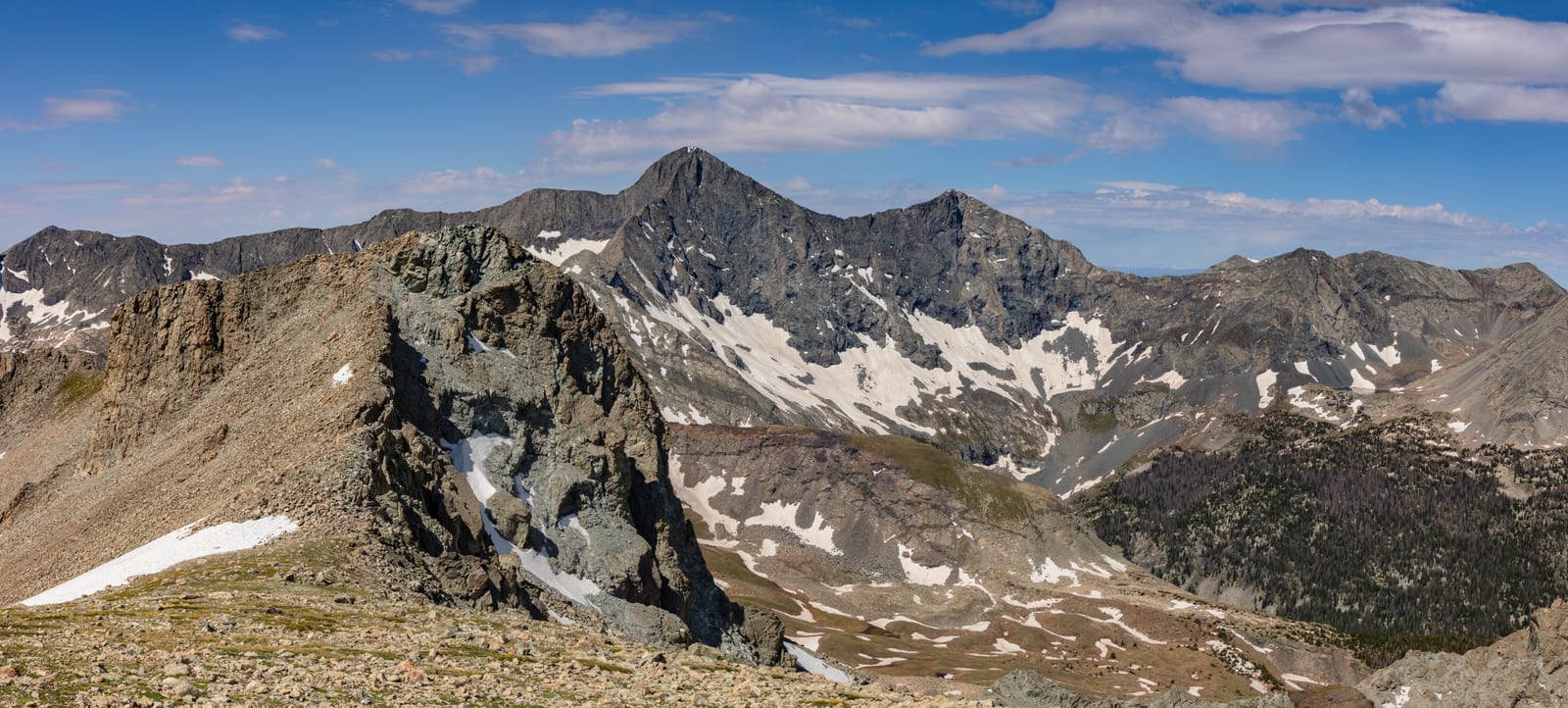 UN 13557, a peak on the Colorado 13ers list