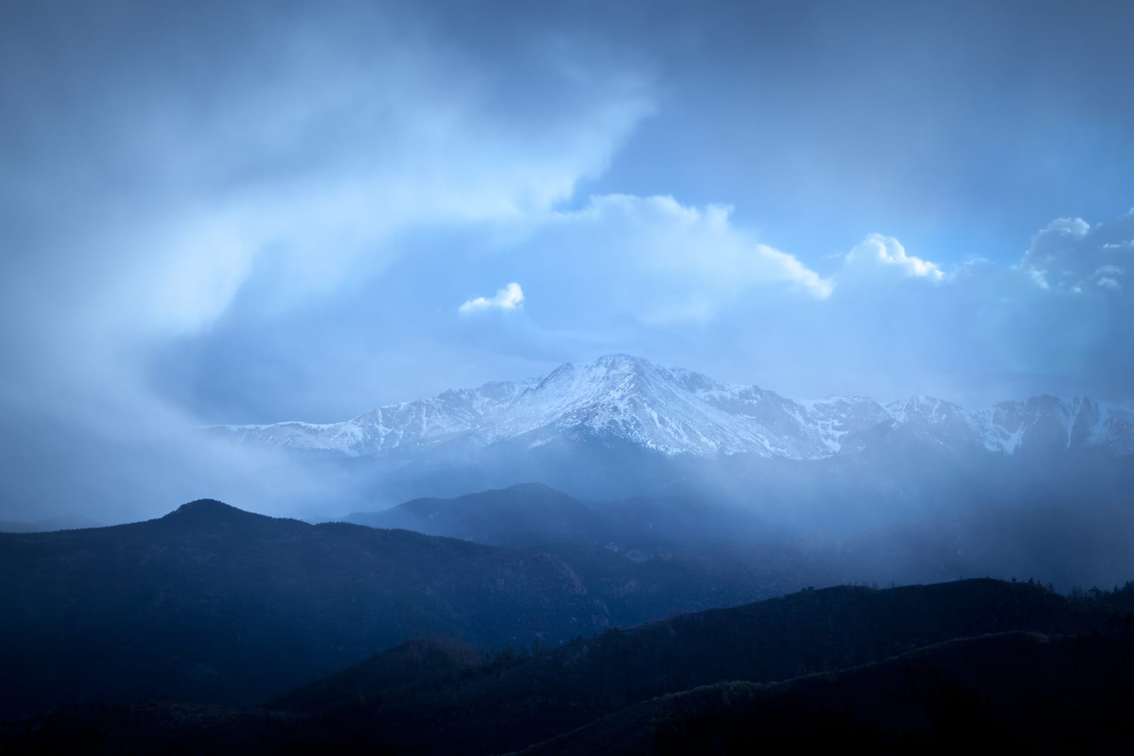 Peak of the Clouds, a peak on the Colorado 13ers list